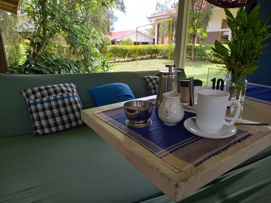 In Ruhe eine Tasse Kaffee trinken.