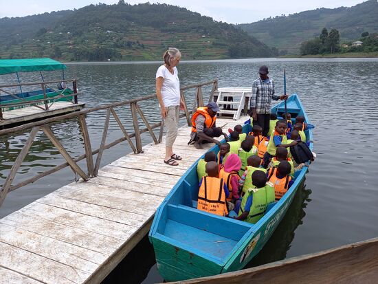 Bye,  bye und see you again