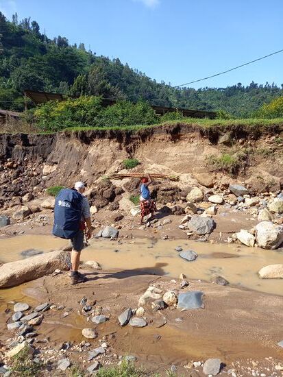 So ergeben sich immer wieder kleinere und größere Herausforderungen auf dem Trail.