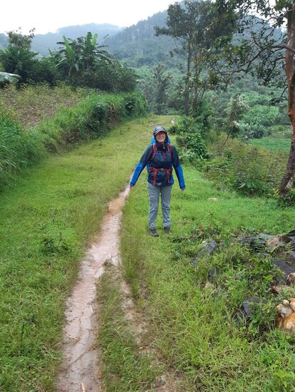 Nass bis auf die Haut und Wasser in den Stiefeln - brrr