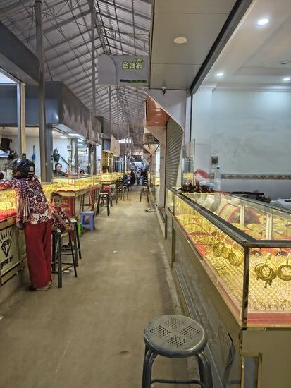 eine ganze Goldschmiedstrasse