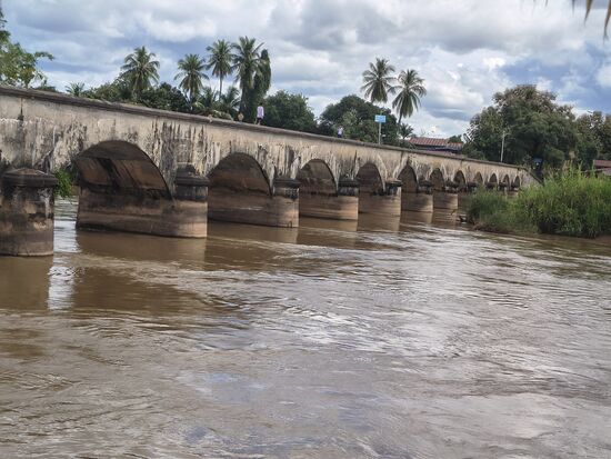 Die Brücke die  beide Inseln verbindet