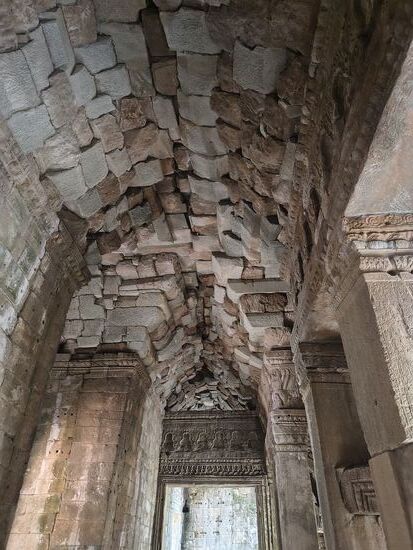Auch die Decken sind nur aus Steinen ohne Mörtel gebaut