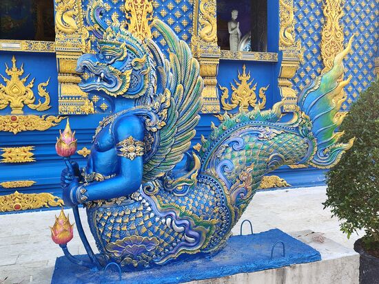 Yaksha der Dämon der beschützen aber auch zerstören kann, in den Tempeln fungiert er als Beschützer..