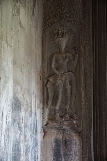 Apsaratänzerinnen - Himmlische Nymphen  aus der Mythologie, sie erzählen auch heute noch mit Handgesten und Bewegungen spirituelle und religiöse Geschichten.