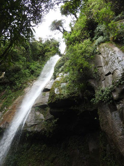 Der erste Wasserfall Medio Cerro ist der niedrigste mit knapp 500m Fallhöhe