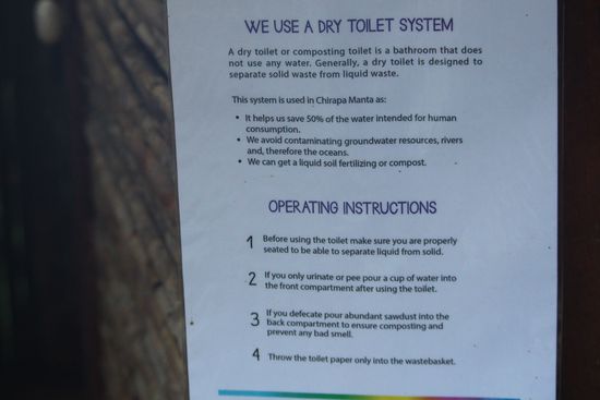 Ganzseitige WC-Gangs Anweisung und Geruchstechnich kein Grund zuhause auf Kompostoiletten umzusteigen.