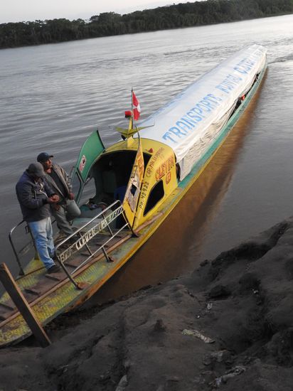 Unser Schnellboot kurz vor Abfahrt in Lagunas