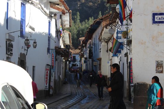 Jedes 3. Haus beherbergt hier eine Wäscherei, der Tourismus ist die Haupteinnahmequelle der Stadt. In Cusco braucht man auch kaum noch Spanisch, man wird schon direkt auf Englisch angesprochen.
