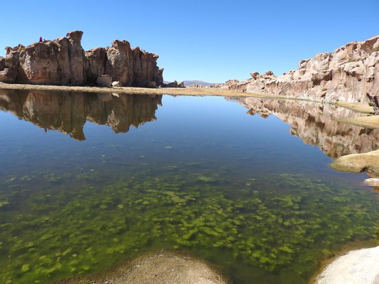 Lavatuff und ein kleiner See bildeten eine schöne Kulisse für unser letztes Mittagessen.