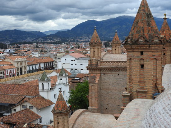 Von oben wirkt Cuenca  sehr mediterran