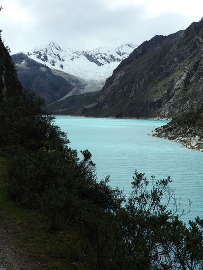 Laguna Peron auf 4.200 m Höhe, an ihrem Ufer kann man wandern und in den Bergen drum herum bergsteigen. Wir hatten die Lagune ganz für uns alleine.
