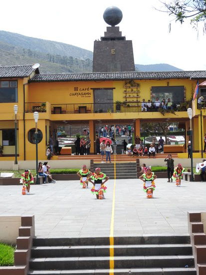 Der Hauptplatz wird genutzt für Kulturveranstaltungen und Vorführungen