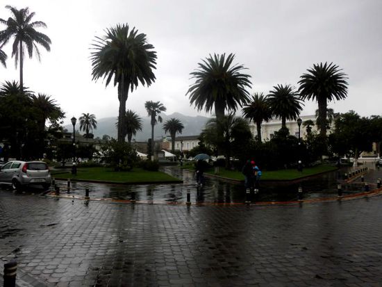 Der Hauptplatz von Otavalo.