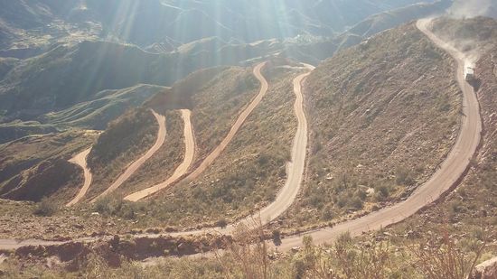 diese Serpentinen sind wir auf dem Rückweg hochgefahren