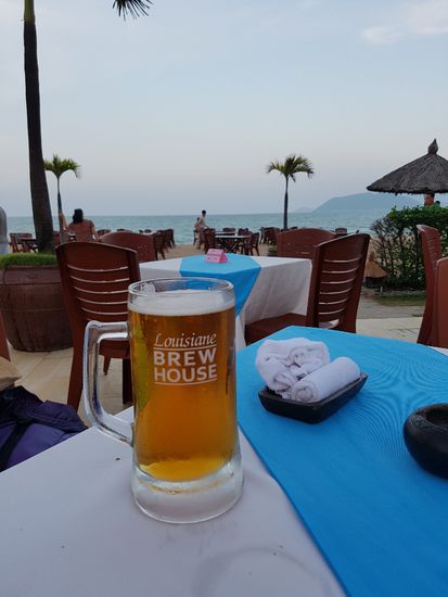 Bier mit Eis? Never!!! Lieber lack (hochdt.: ohne Schaum) aber mit 100% Geschmack!