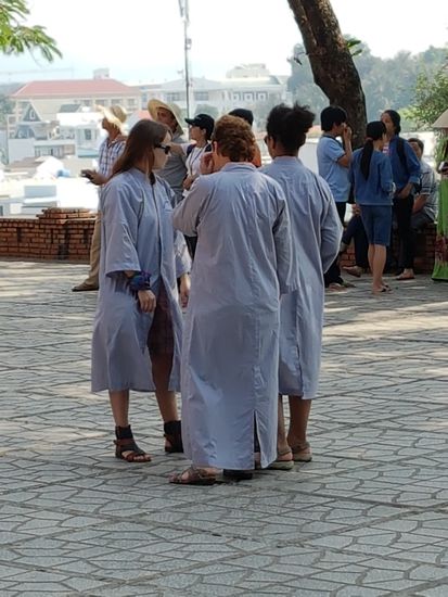 Jetzt paßt die Kleidung.