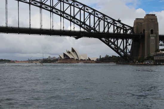 Harbour Bridge und Opera House