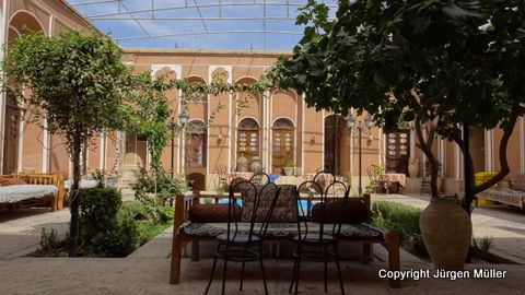 Innenhof Silk Road Hotel