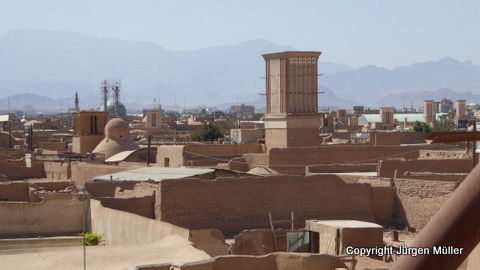 Blick über die Dächer von Yazd