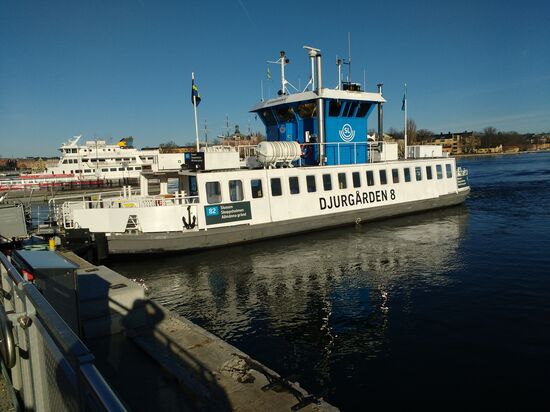 Slussen - Skeppsholmen - Djurgarden