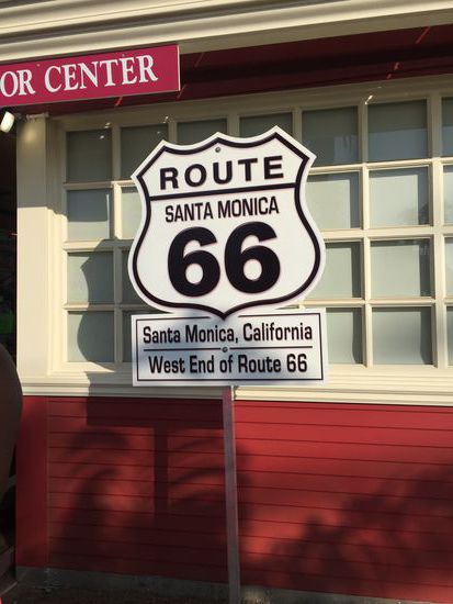 Route 66 direkt am Santa Monica Pier