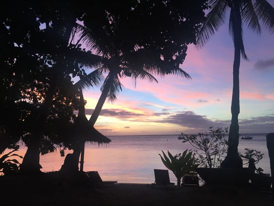 einer von vielen- Sonnenuntergang auf Fiji