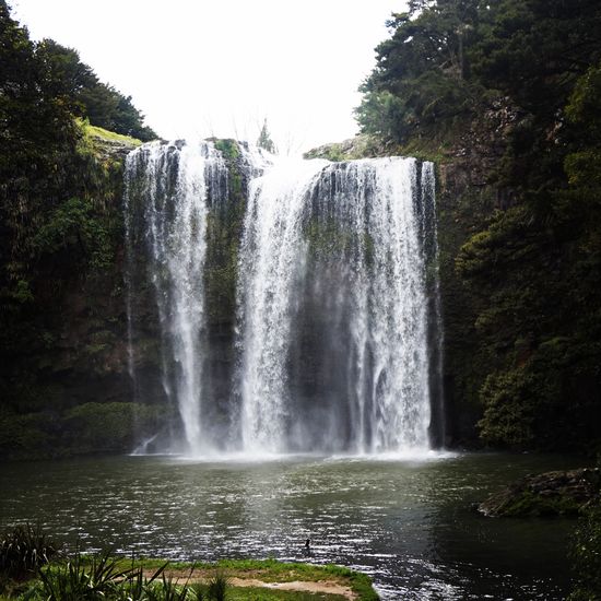 wunderschöne Wasserfälle gibt hier überall..