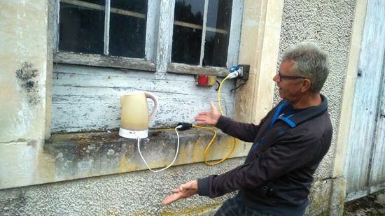 Haben Strom gefunden.