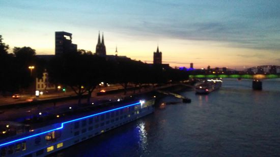 Köln bei Nacht.