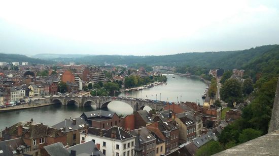 Links: Jambes
Rechts Namur
Frankreich