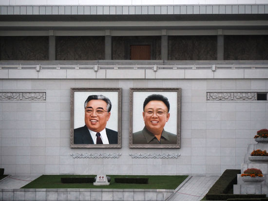 Kim Il-sung und Kim Jong-il