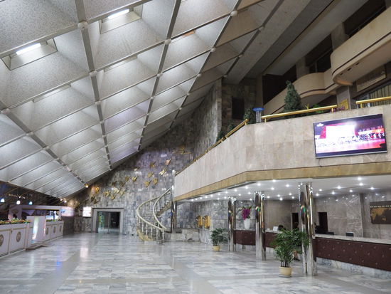 Lobby des Yanggakdo-Hotels