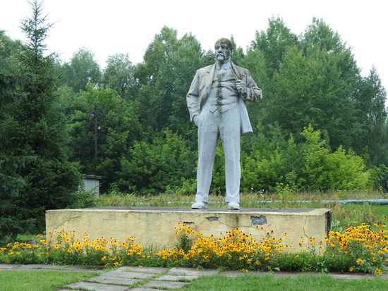 Lenin monument