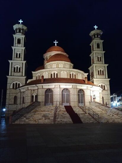 Katedralja Orthodhokse "Ringjallja e Krishtit"