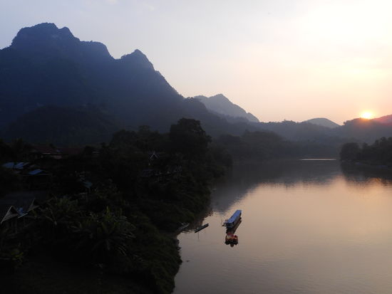 Abendstimmung am Nam Ou