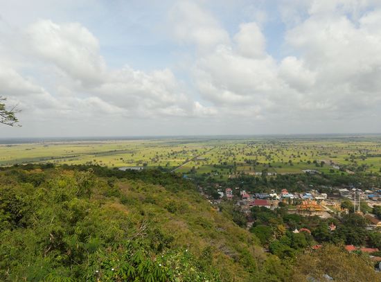Reisfelder rund um den Phnom Samleau