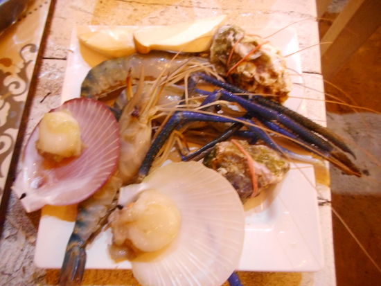 ...bei köstlichem Seafoodbuffet und ....