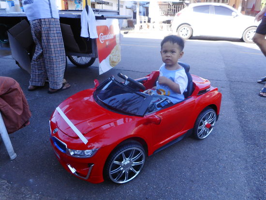 selbst die jüngsten wollen schon große Autos.