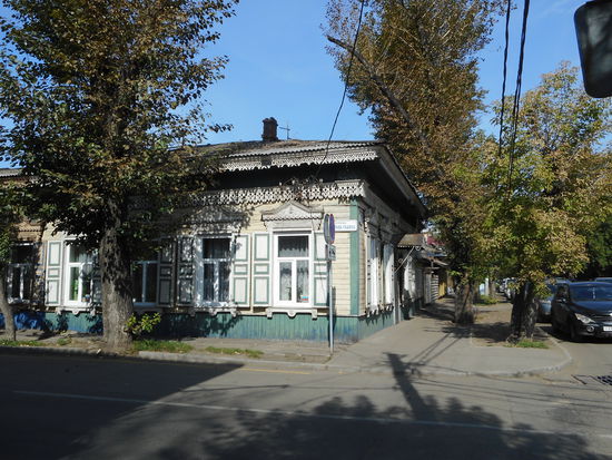 Typisches Holzhaus in Irkutsk