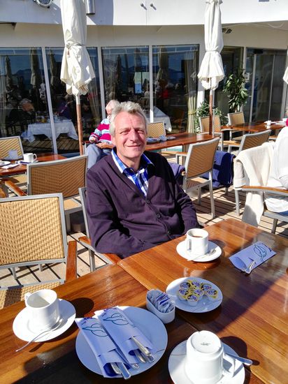 Morgens können wir daußen frühstücken