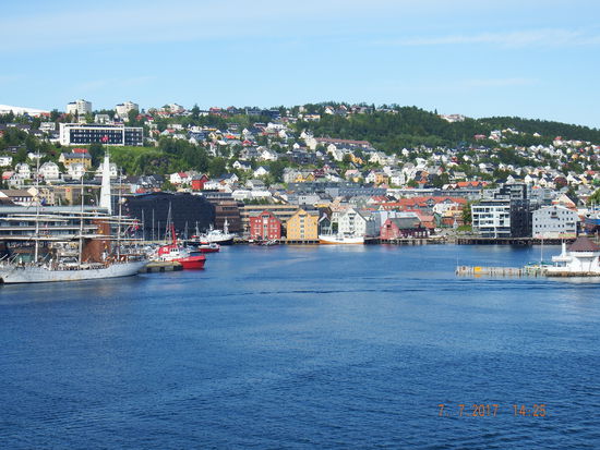 Die Amadea nähert sich ihrem Liegeplatz