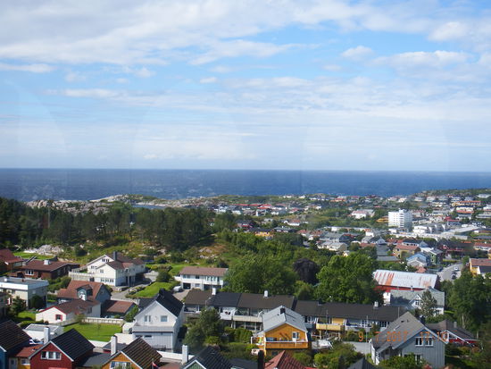 hier in die eine Richtung vom Turm auf ....