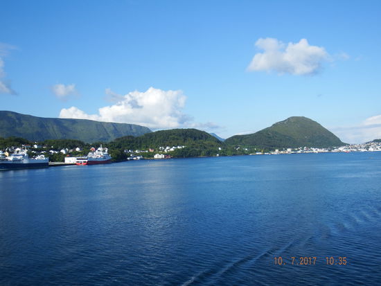 kurzer Blick zurück auf Älesund