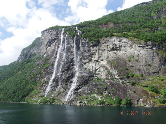 Könnt Ihr den einen oder anderen Troll erkennen? Denn wir sind ja im Gebiet der Trolle