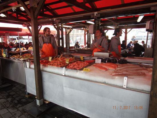 lecker, was hier so alles fangfrisch angeboten wird