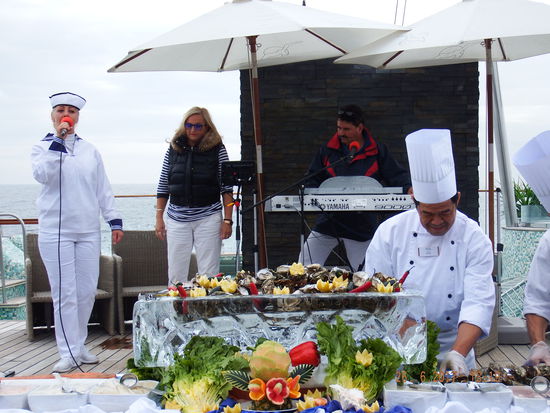 Beim Maritimen Frühschoppen, wo auch musikalisch aufgespielt wurde