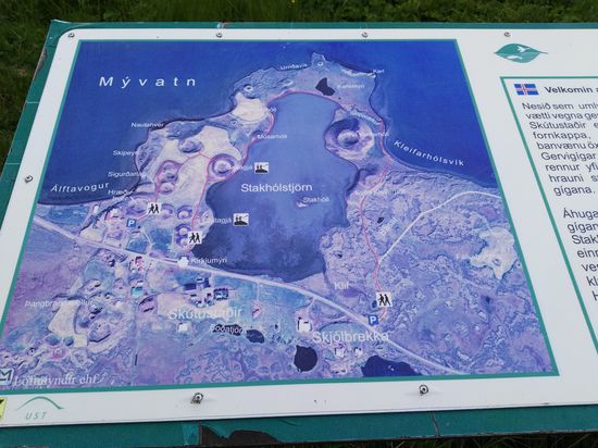 und weiter geht es zum See Myvatn auch der Mückensee genannt... heute ohne Mücken