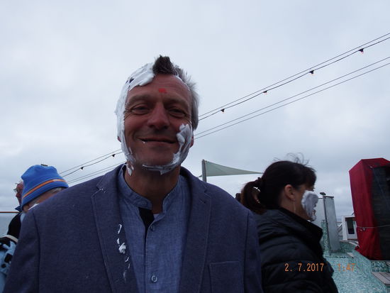 Jürgen nach der Taufe gestempelt und geläutert
Von mir gibt es kein Bild - leider, ich kam aber auch dran...