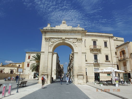 nochmals eine etwas umfassendere Perspektive